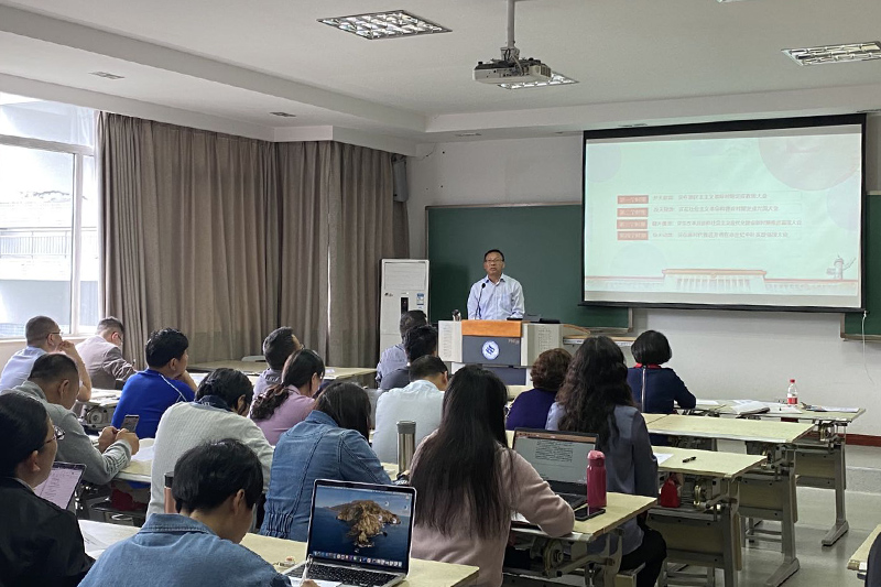 1622511536927038593.jpg 1622169331902011227.jpg