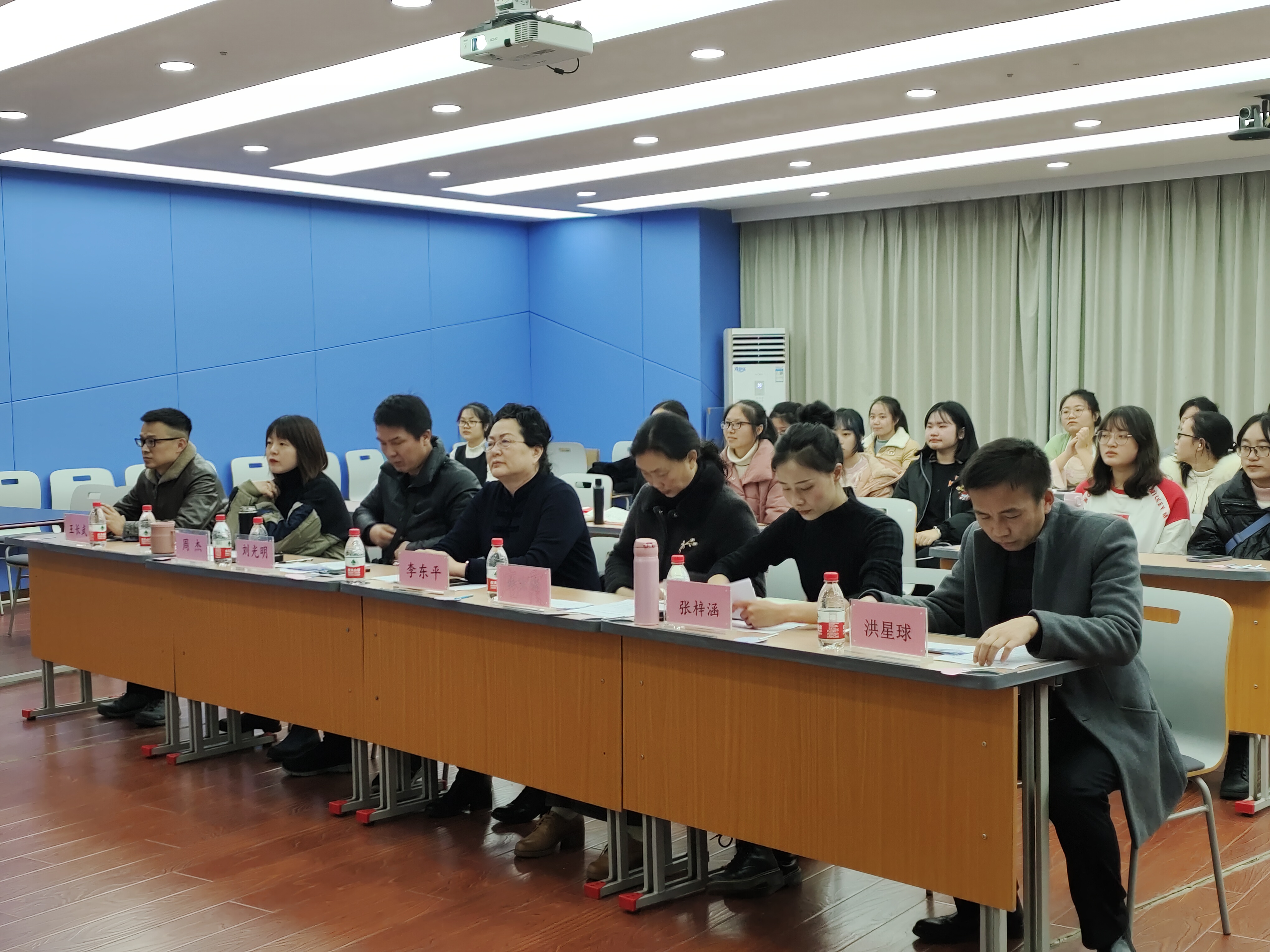 1639011555325073426.jpg 2.jpg