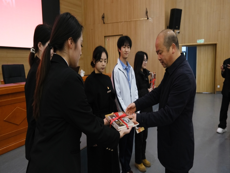 BfSc_1743561274407000309.jpg 2.jpg