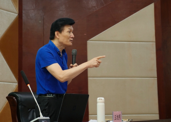 1506316708200008851.jpg 王旭明讲座.jpg